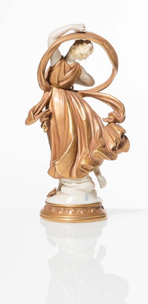 Ginori, "Ballerina", white and gold porcelain figure, first half of 20th Century. - Image 2 of 2