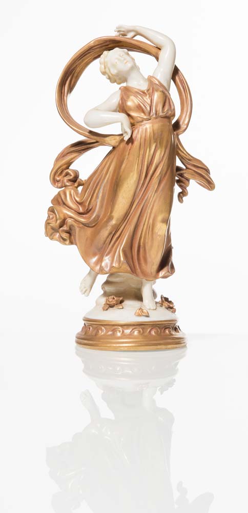 Ginori, "Ballerina", white and gold porcelain figure, first half of 20th Century.