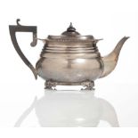 Silver Teapot, England, London, 1916, Carrington & Co.