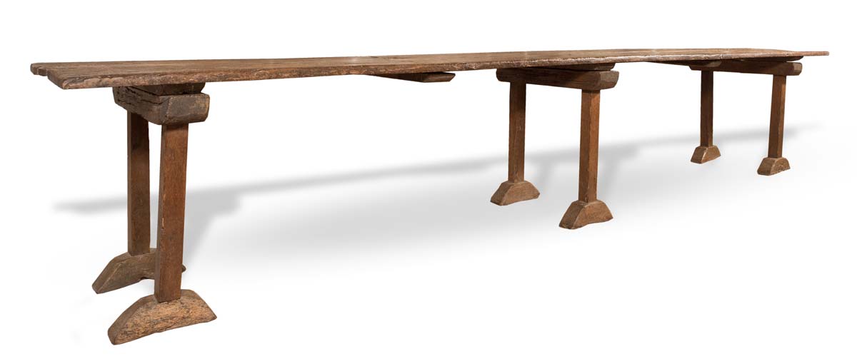 Italian walnut "Fratino" table, 17th Century. - Image 2 of 2