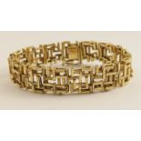 A 9ct retro design bracelet with textured links hallmarked London 1972, length 17.5cm, weight 36.