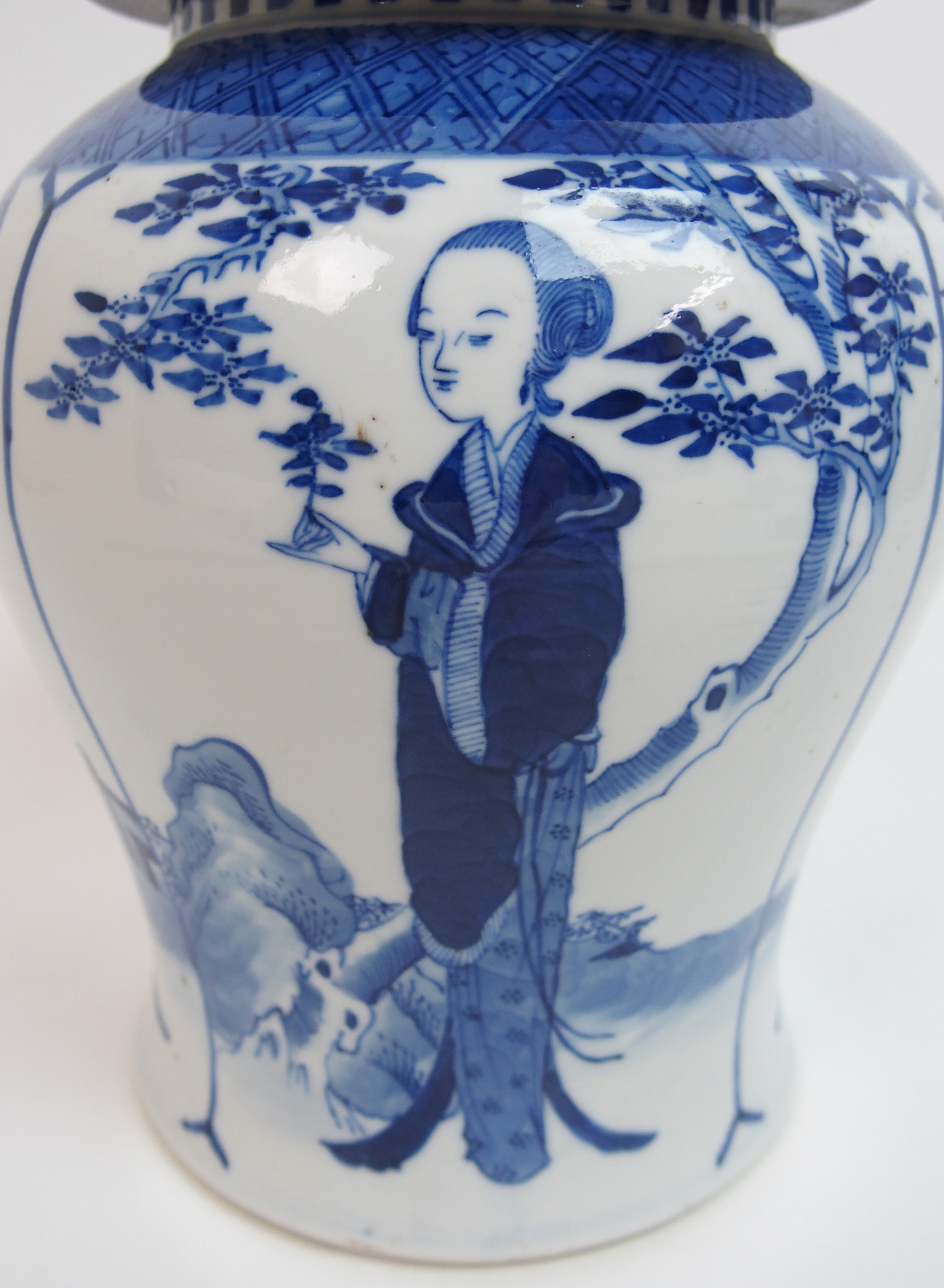 A Chinese blue and white baluster vase painted with long Elisa in a garden beneath trees and a - Bild 2 aus 10