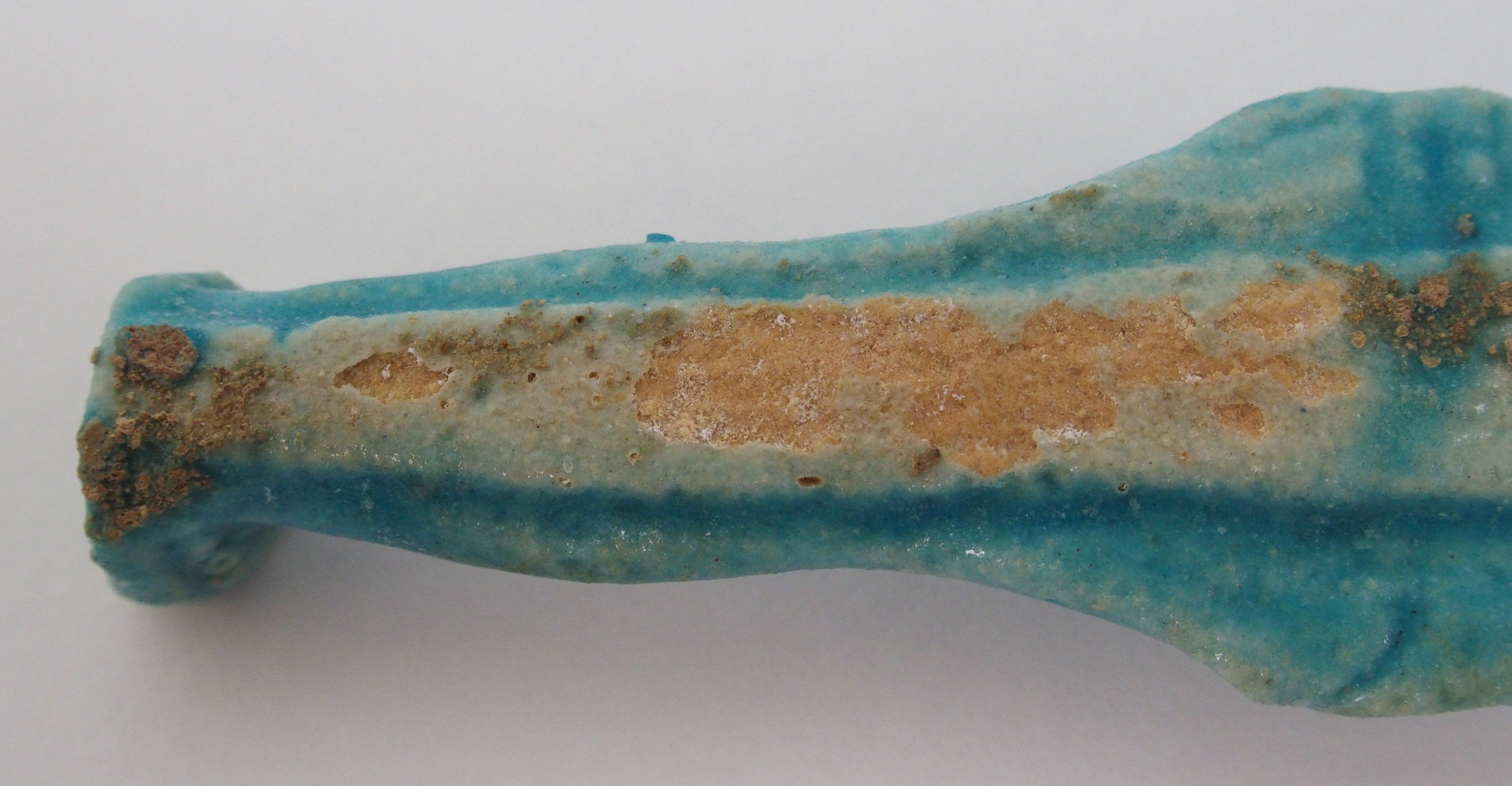 An Egyptian blue glazed ushabti figure holding fly whisks, unnamed, 10cm high - Image 8 of 10