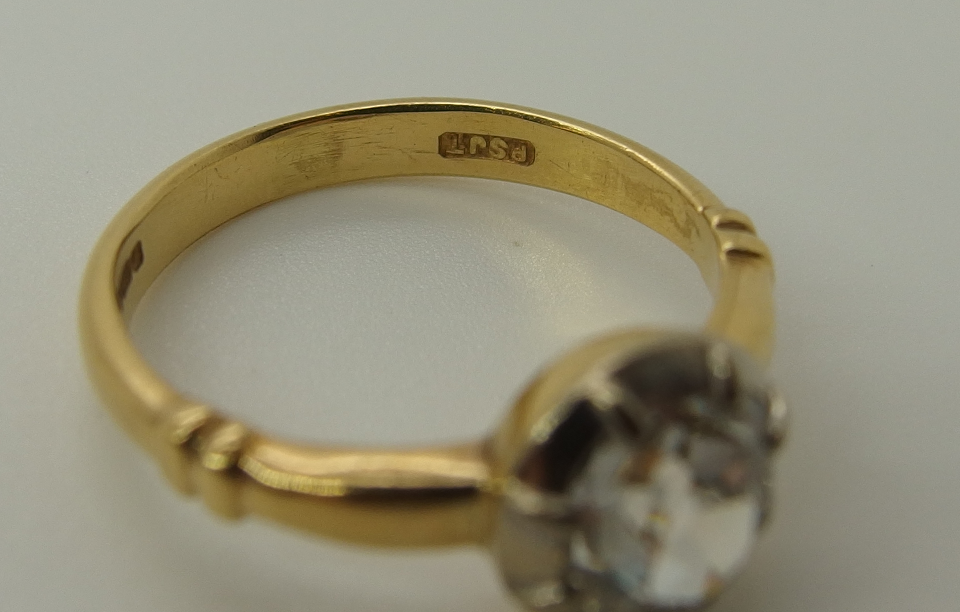 An 18ct gold ring set with an old cut diamond the old cut diamond is estimated approx 1ct, set in - Image 8 of 9