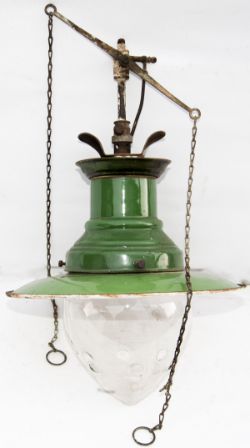 SR small Sugg enamel platform lamp complete with chains and glass globe. In excellent condition