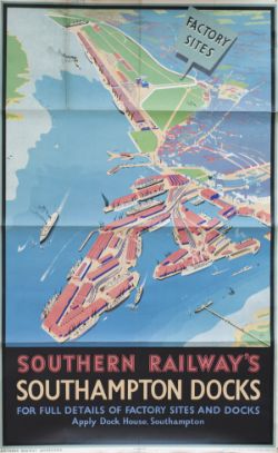 Poster SR SOUTHAMPTON DOCKS by DILLY. Double Royal 25in x 40in. In good condition with folds and a