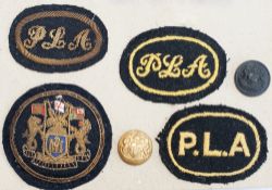 A selection of PORT OF LONDON AUTHORITY items; 4 cloth cap badges and 2 buttons.