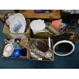 A large quantity of ceramics,