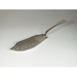 A William IV Fiddle pattern silver fish slice, William Eaton, London 1830, 19cm long, weight 4.