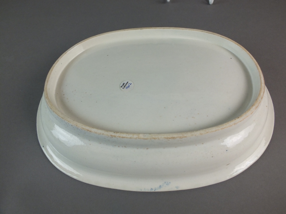 A Caughley oval baking dish transfer-printed with the Pleasure Boat or Fisherman pattern, - Image 2 of 2