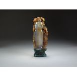 A Chinese carved agate vase and cover, late Qing Dynasty,