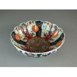 A Japanese Imari bowl, Meiji period,