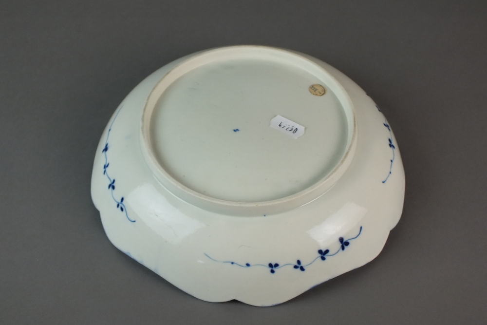 A Caughley salad bowl painted with the Bright Sprigs pattern, circa 1786-92, S mark, 23. - Image 2 of 2