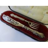 A cased set of silver fish servers hallmarked Sheffield