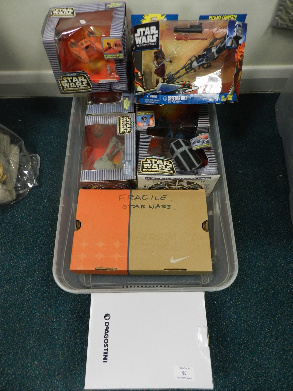A box to include Star Wars boxed models and also unboxed figures including Bespin Twin Pod Cloud