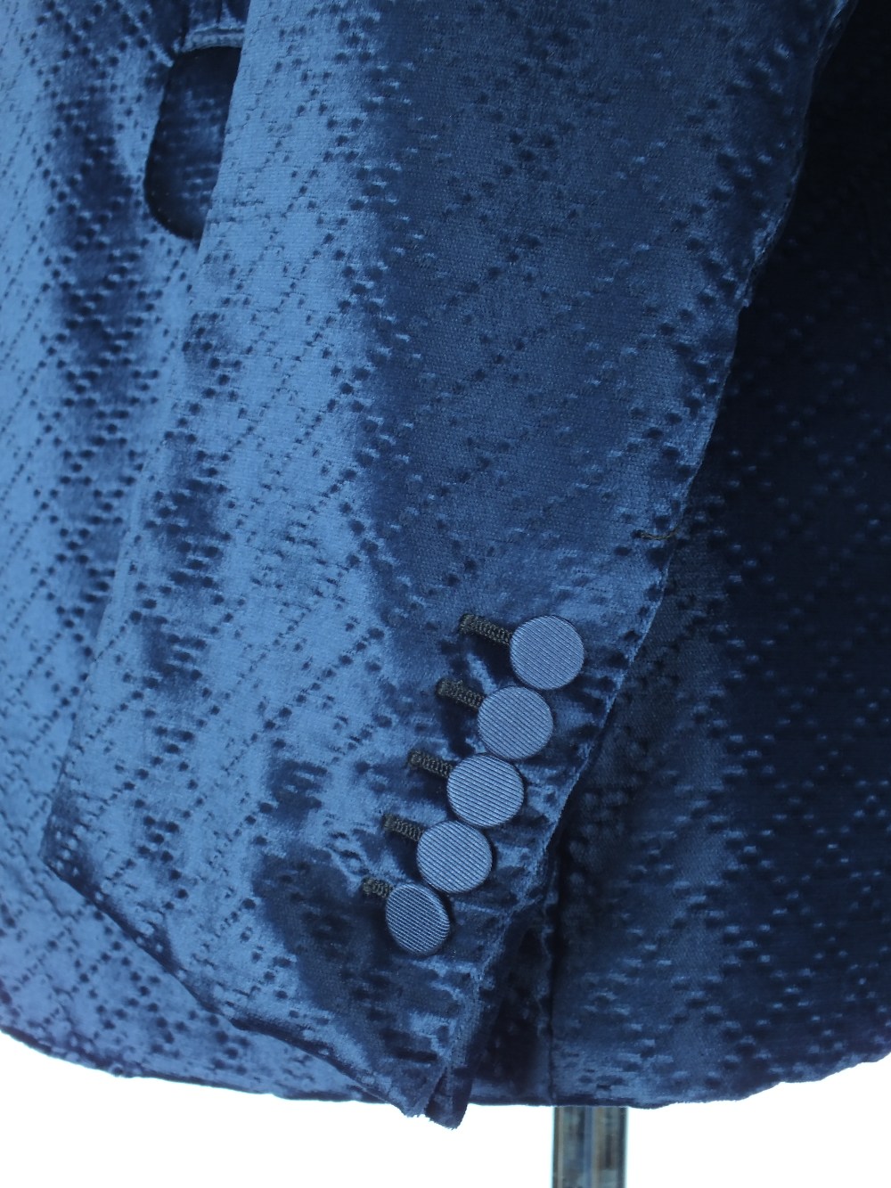 A Gucci jacket, indigo, velvet with embossed diamond pattern, grosgrain button, double vent, - Image 6 of 6