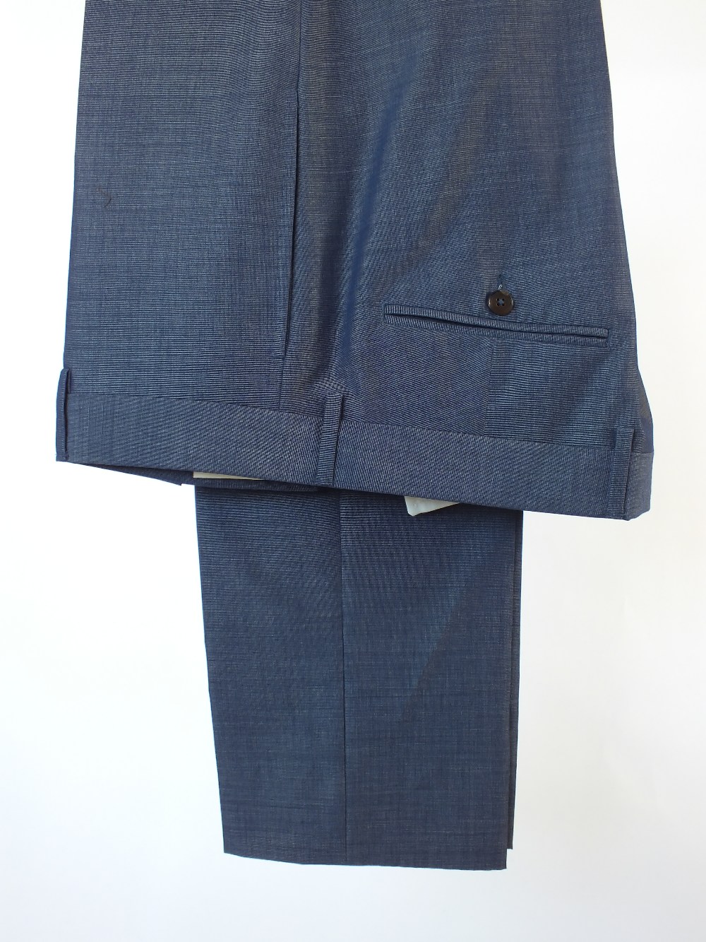 A Gucci suit, blue, brown buttons, single vent, Italian size 52R, 65% cotton, 35% mohair, Gucci - Image 6 of 8