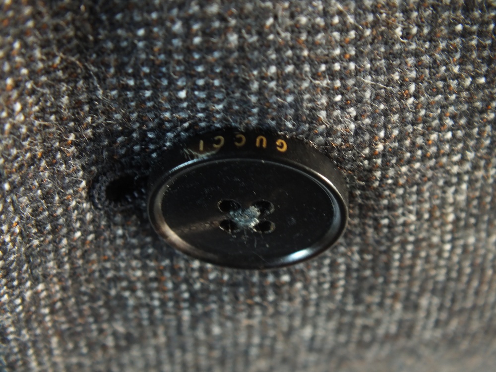 A Gucci suit, dark grey, double vent, Italian size 52R, 100% wool, flat front to trousers, - Image 5 of 6