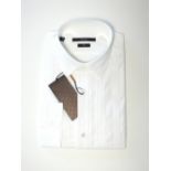 A Gucci dress shirt, white, slim fit, with tags, 16'' collar