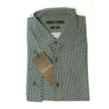 A Gucci shirt, black and white pattern, slim fit, with tags, 16.5'' collar