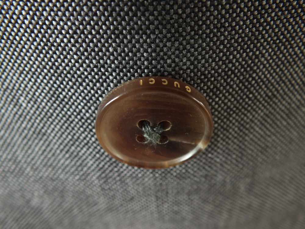 A Gucci suit, grey, double vent, Italian size 52R, Gucci horse bit logo lining, 70% wool, 30% - Image 6 of 6