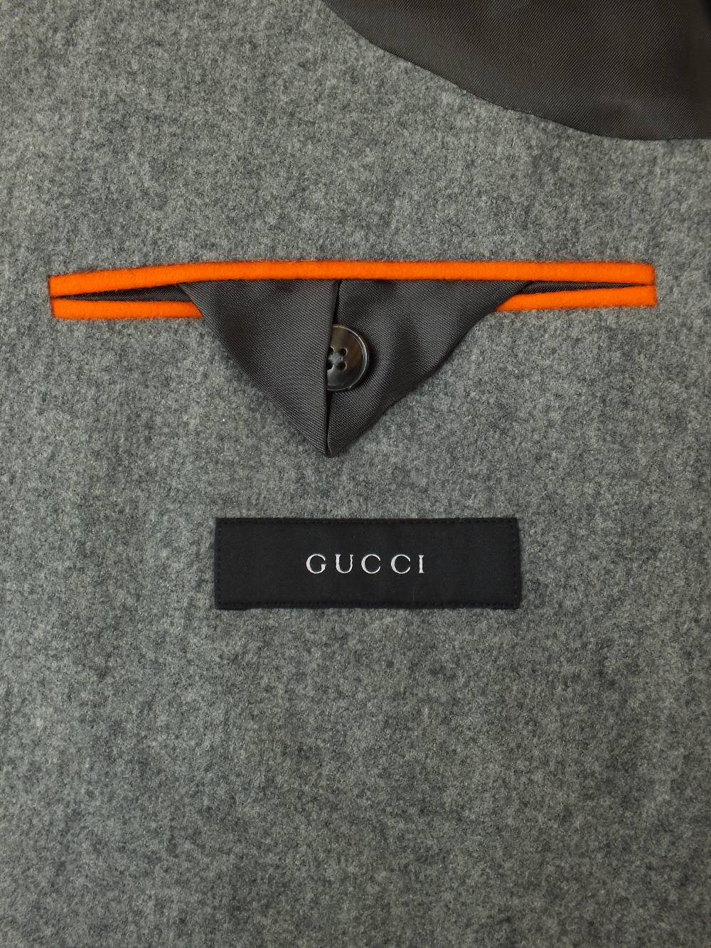 A Gucci suit, grey, half lined, double vent, orange detailing, Italian size 52R, 97% wool, 2% - Image 7 of 8