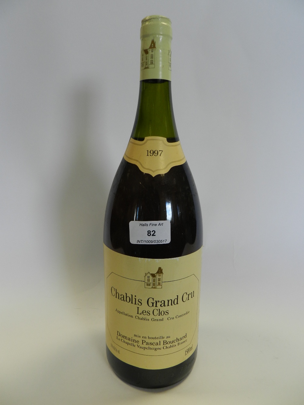 One bottle of Chablis Gran Cru les Clos,