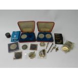 An assortment of silver and cupro nickel coinage,