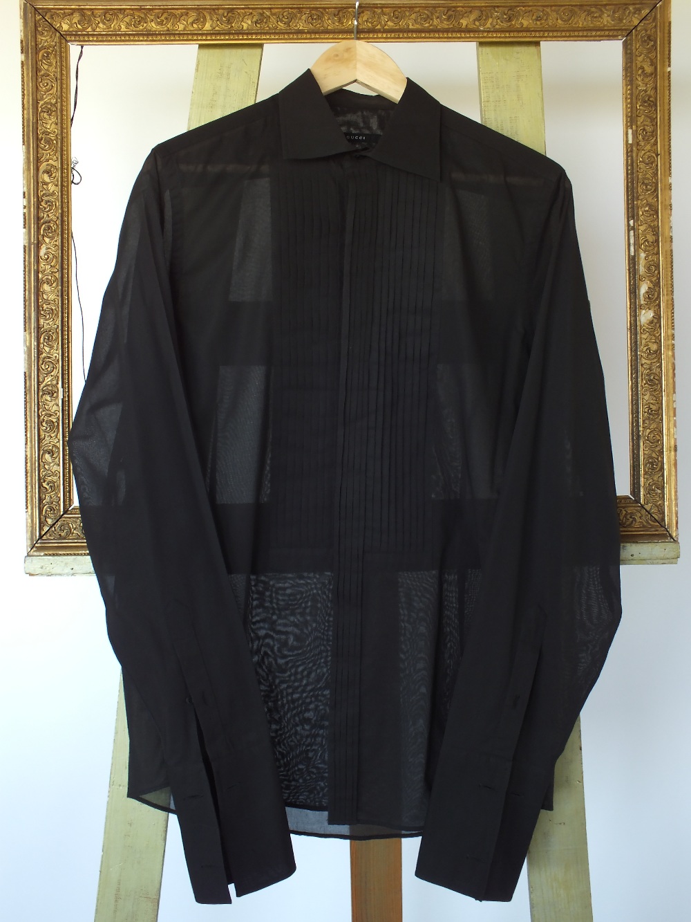 A Gucci dress shirt, black, double cuff,