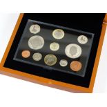 A collection of United Kingdom commemorative silver and cupro-nickel coinage,