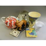Decorative ceramics tablewares and works of art to three trays including a Royal Doulton Art Deco