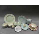 A large quantity of decorative ceramics,