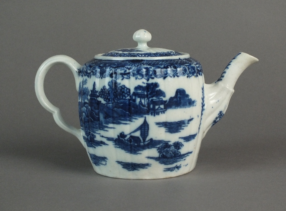 A Caughley teapot and cover transfer-printed with the Pagoda pattern, circa 1785-95, S mark, - Image 3 of 4