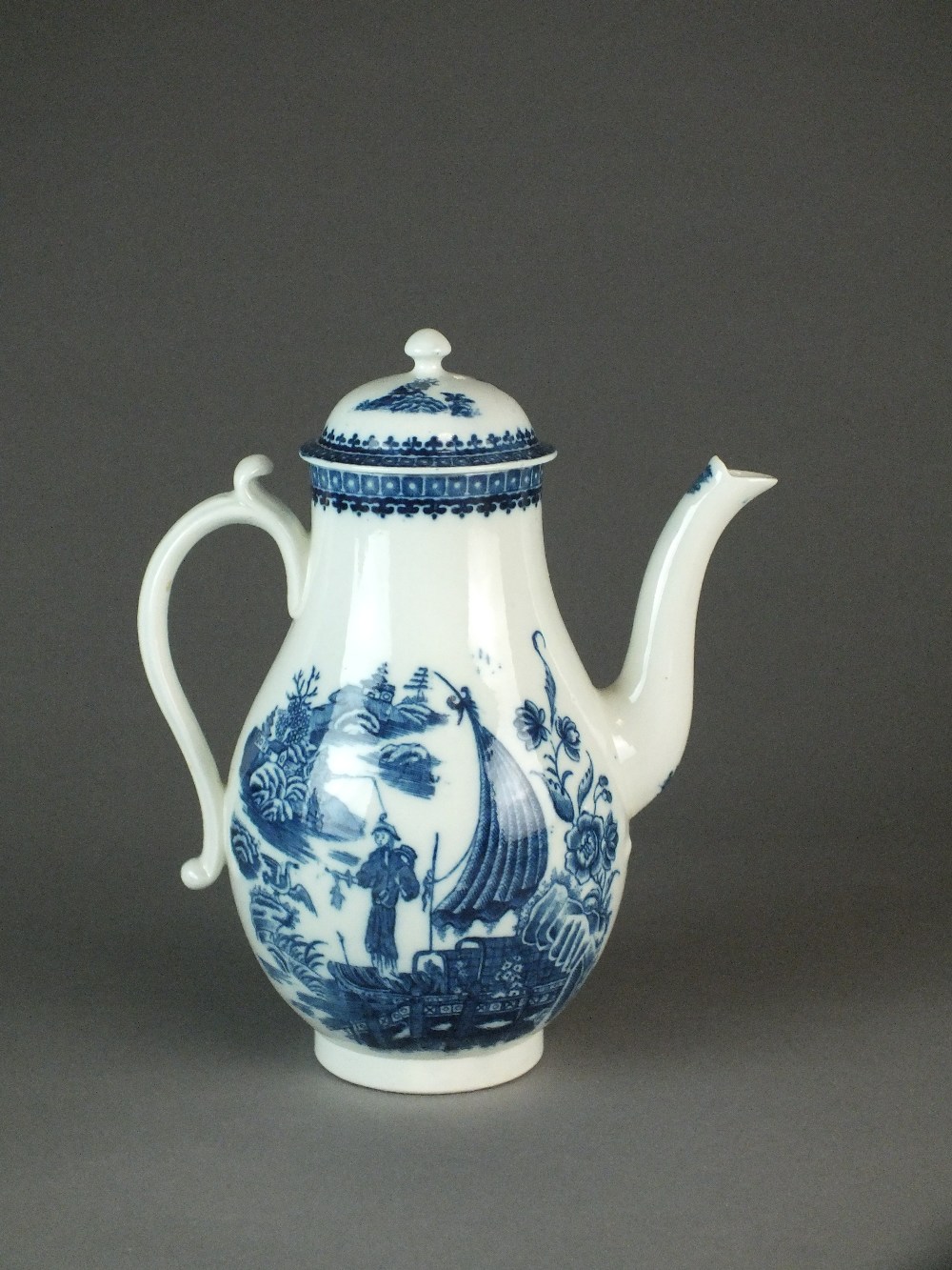 A Caughley coffee pot and cover transfer-printed with the Fisherman or Pleasure Boat pattern, - Image 3 of 3