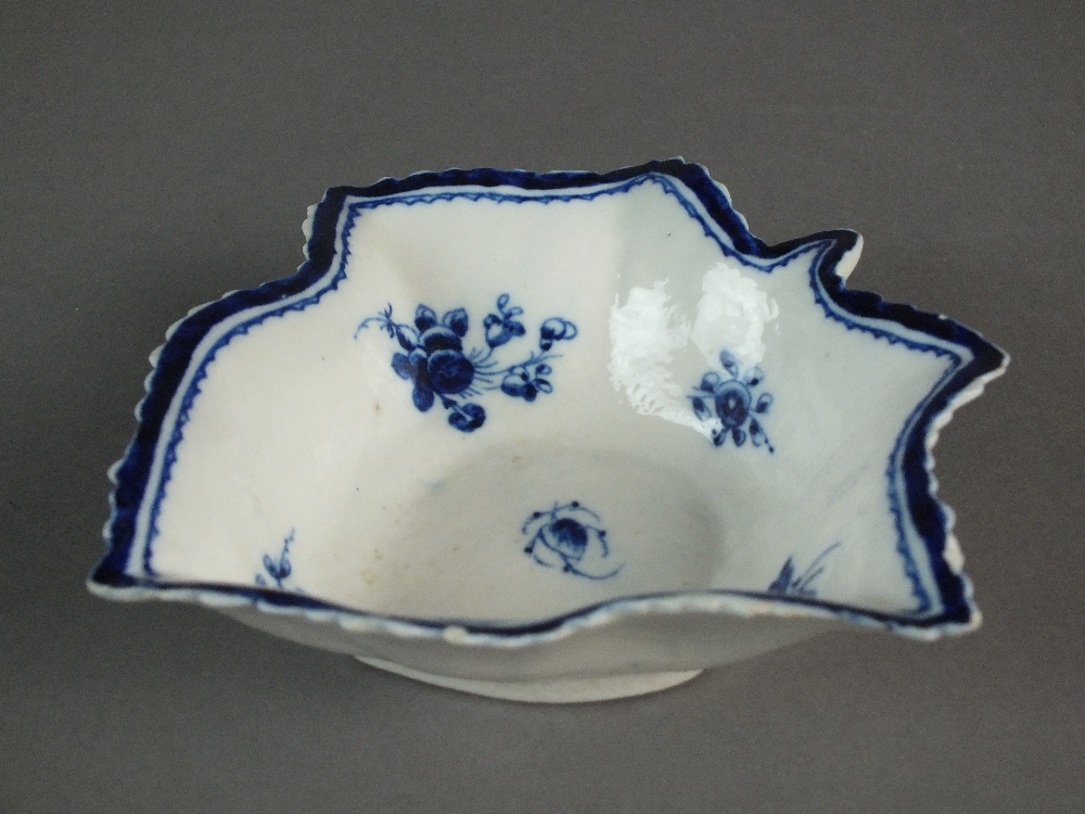 A large Caughley pickle leaf dish painted with the Salopian Sprig pattern, circa 1785-95, unmarked, - Image 3 of 3