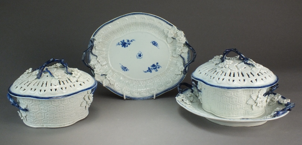 A pair of Caughley chestnut baskets, covers and stands painted with the Salopian Sprig pattern, - Image 2 of 3