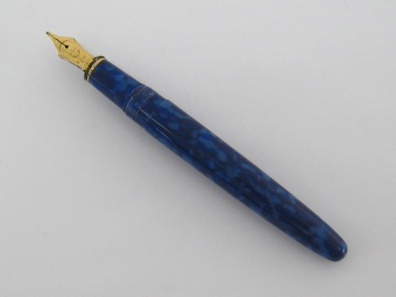 Sailor, a limited edition blue resin fountain pen, no. 114/150, with broad nib and cartridge - Image 4 of 6