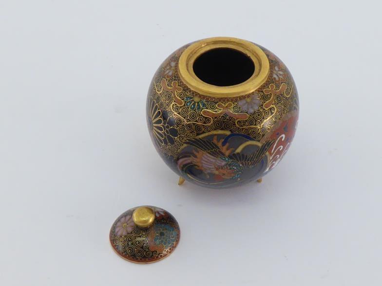 A small Japanese Ando cloisonné enamel jar in ovoid form with lid and tripod, very detailed - Image 6 of 8