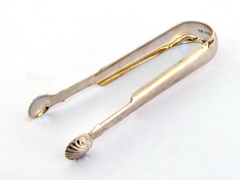 A pair of Scottish Provincial silver sugar tongs by Robert Keay & Son, Perth, circa 1825 (working