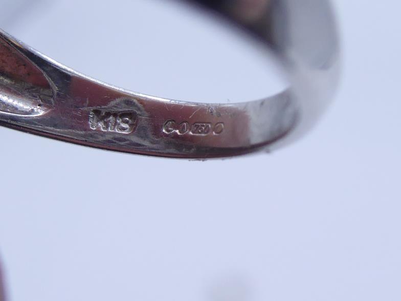 An 18 carat white gold, diamond and ruby plaque ring, the square plaque with a central calibre cut - Image 6 of 6