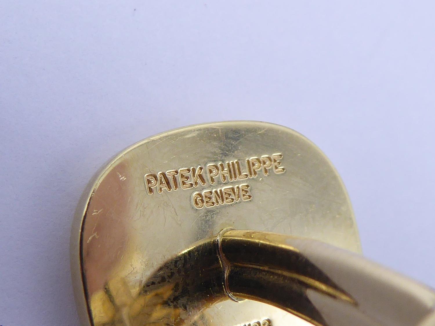 PATEK PHILIPPE, 'Ellisse Ellipse', a pair of 18 carat gold cufflinks, the rectangular cushion - Image 4 of 4