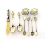 Four silver pickle forks by E. Viner, Sheffield, 1934/36/37, with mother-of-pearl finials; an