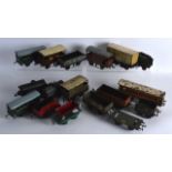 A COLLECTION OF VINTAGE HORNY MECCANO TINPLATE ROLLING STOCK of various colours and sizes. (qty)