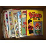 A BOX OF BEANO ANNUALS AND MAGAZINES. (qty)