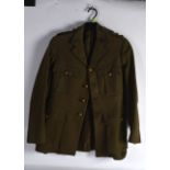 A WWII MILITARY ARMY OFFICERS TUNIC.