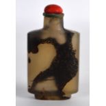 AN EARLY 20TH CENTURY CHINESE CARVED RECTANGULAR MOSS AGATE SNUFF BOTTLE AND STOPPER of mutton fat