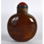 A LARGE EARLY 20TH CENTURY CHINESE RUSSET AGATE SNUFF BOTTLE AND STOPPER of subtle colour. 3.25ins