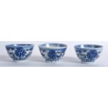 A SET OF THREE LATE 19TH CENTURY CHINESE BLUE AND WHITE BOWLS Guangxu mark and period, painted