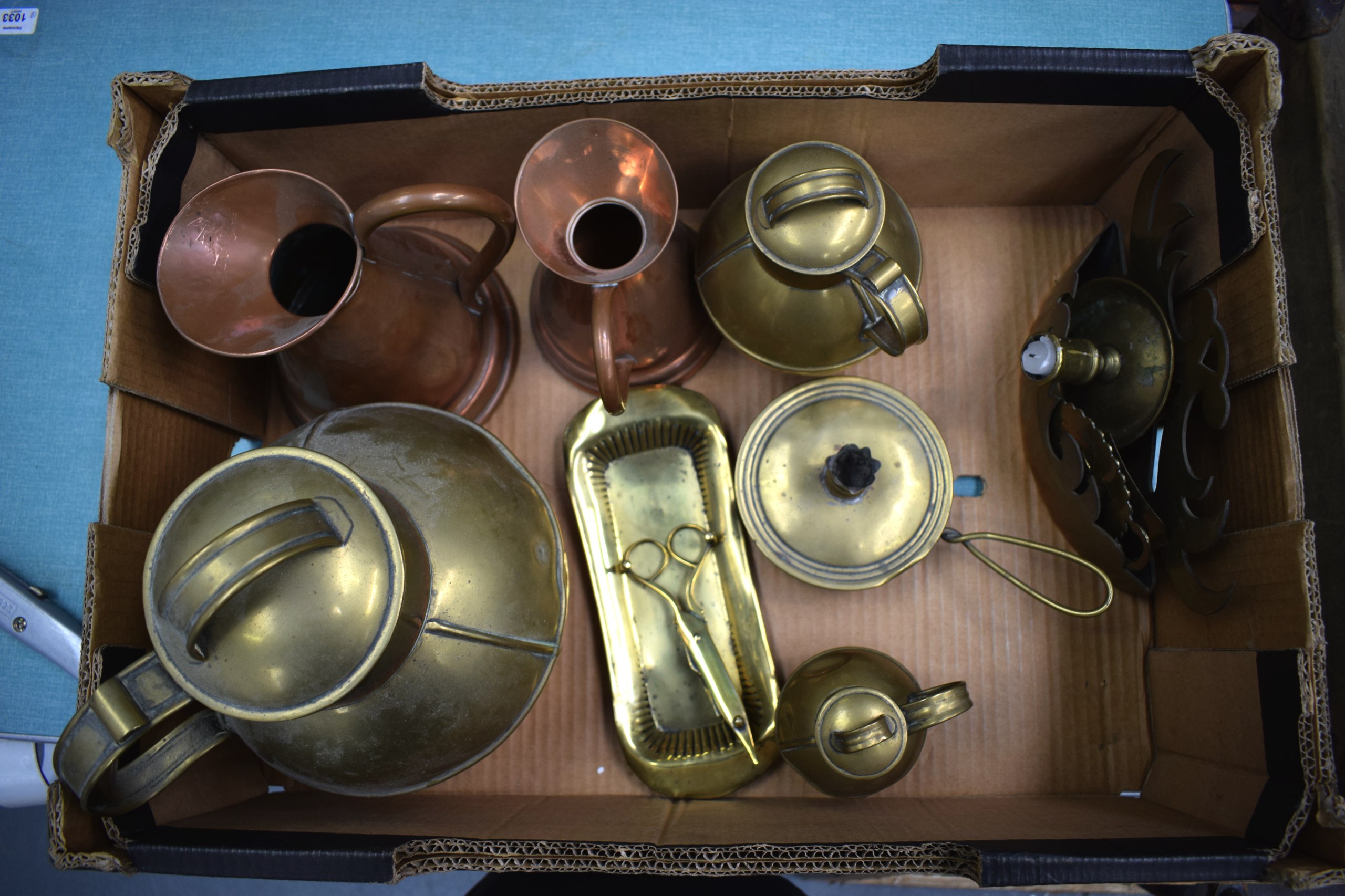 A COLLECTION OF GEORGE III AND LATER BRASSWARE. (qty)