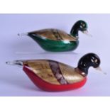 A PAIR OF 1950S ITALIAN MURANO ART GLASS FIGURES OF DUCKS signed, with scrolling gilt highlights. 30